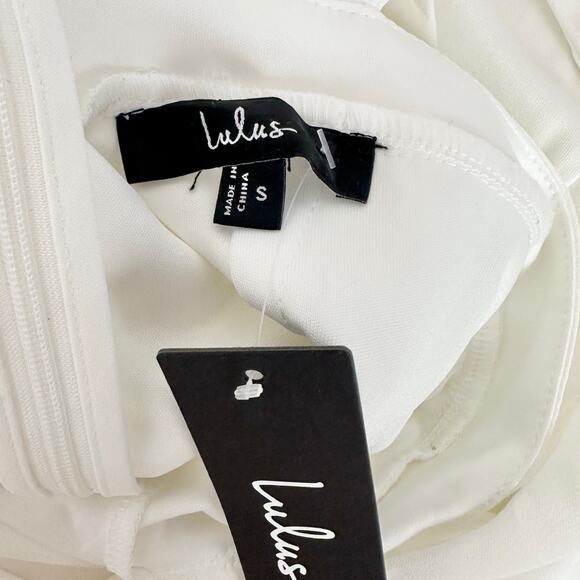 Lulus Moments to Remember White Sleeveless Wide Leg Cutout Jumpsuit Small NWT - Picture 9 of 11